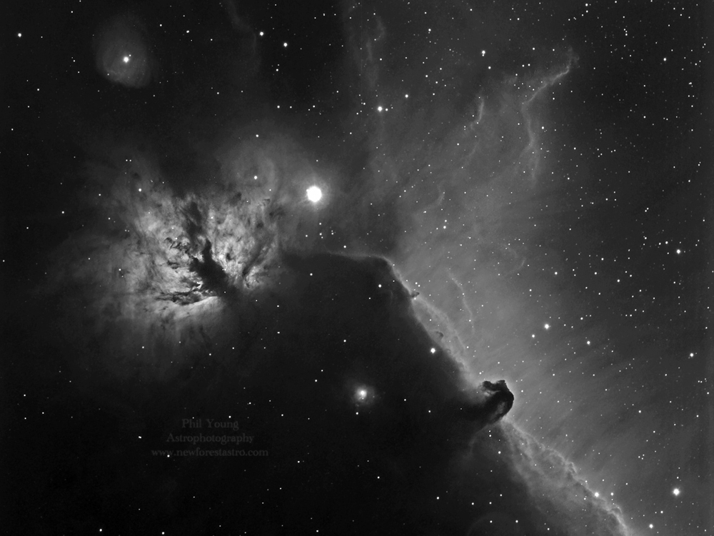 Ha Image NGC 2024 Flame Nebula & Barnard 33 Horsehead Nebula they are both part of the Molecular Cloud Complex in Orion 1,500 light years away
