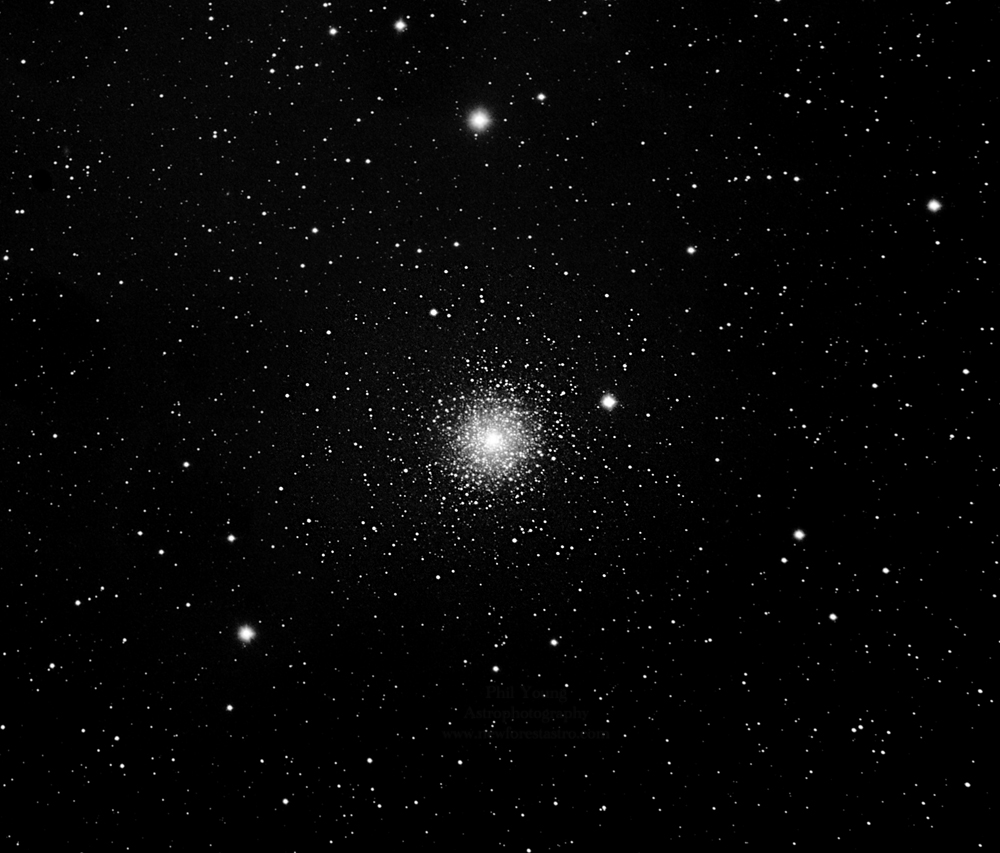 Lumiance Image M15 Globula Cluster 32,600 light years away in Pegasus